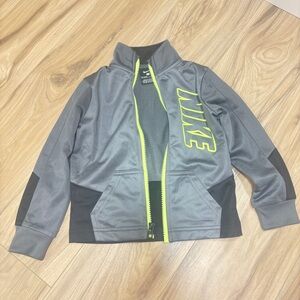 Nike toddler 2tvGray Jacket with Neon Trim